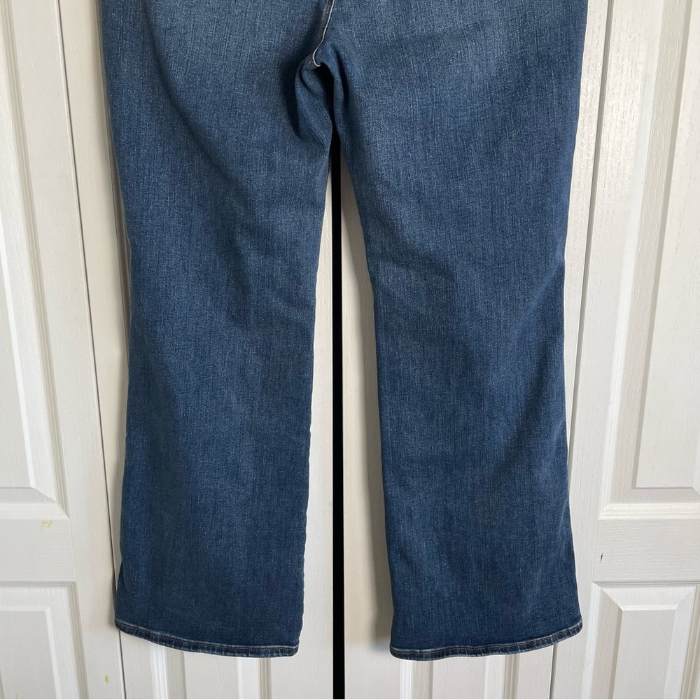 Chico's Define Me Flare Denim Jeans Women’s 16 Blue Wide Leg Cotton Boho Western - Picture 9 of 15